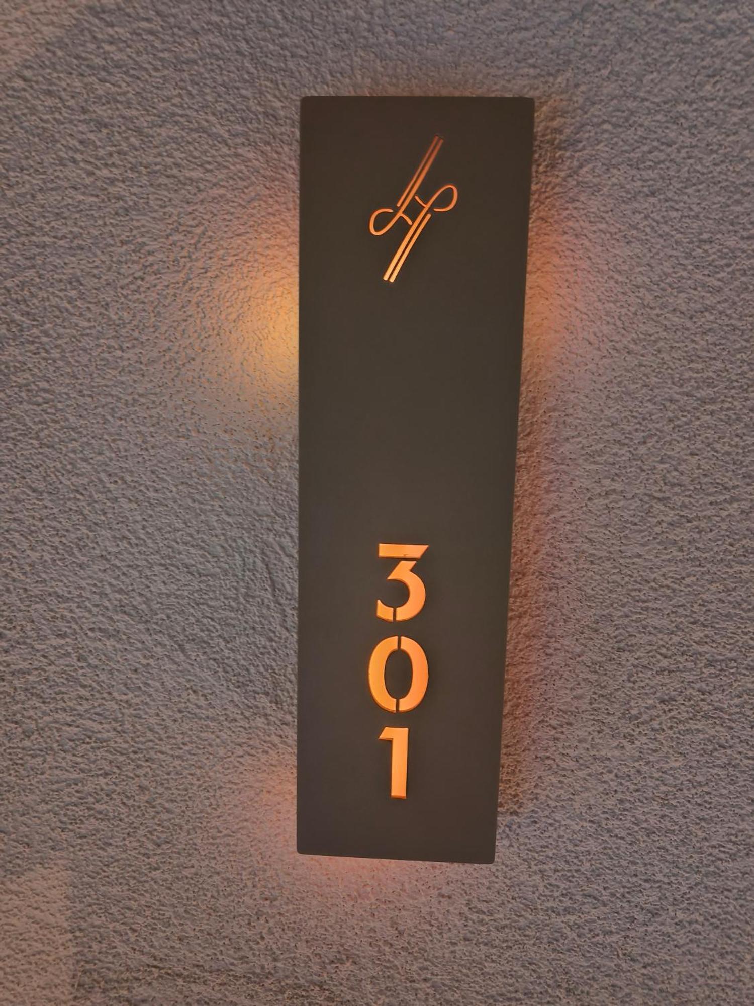 Heyday Luxury Suites Perissa  Eksteriør billede