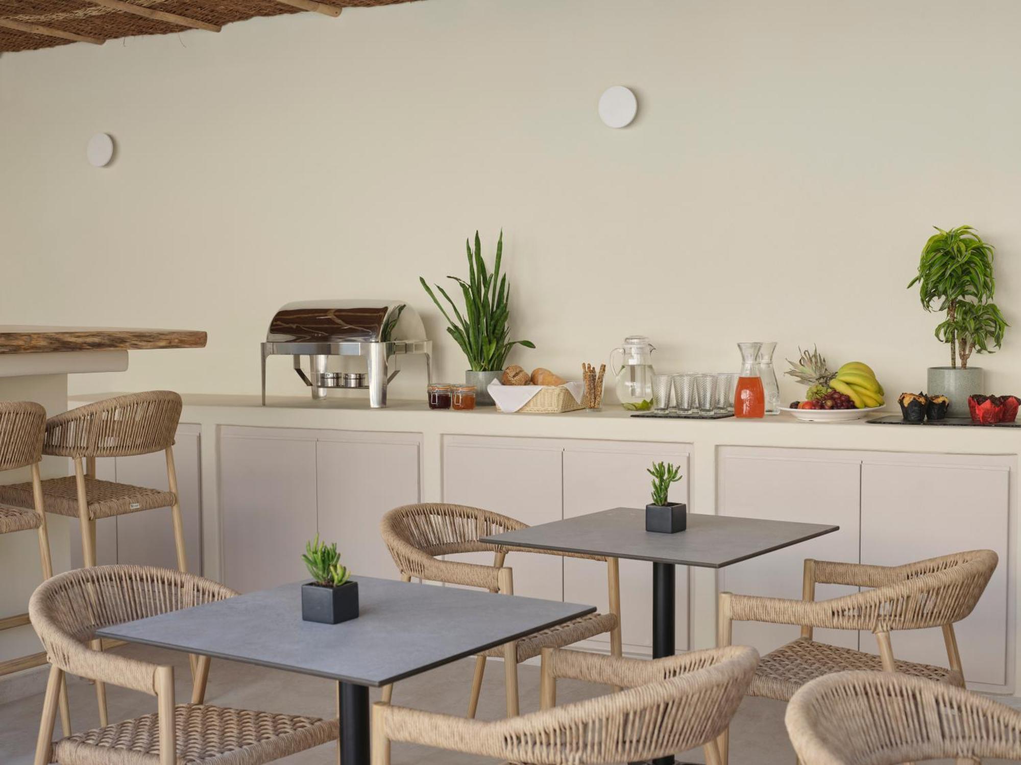 Heyday Luxury Suites Perissa  Eksteriør billede
