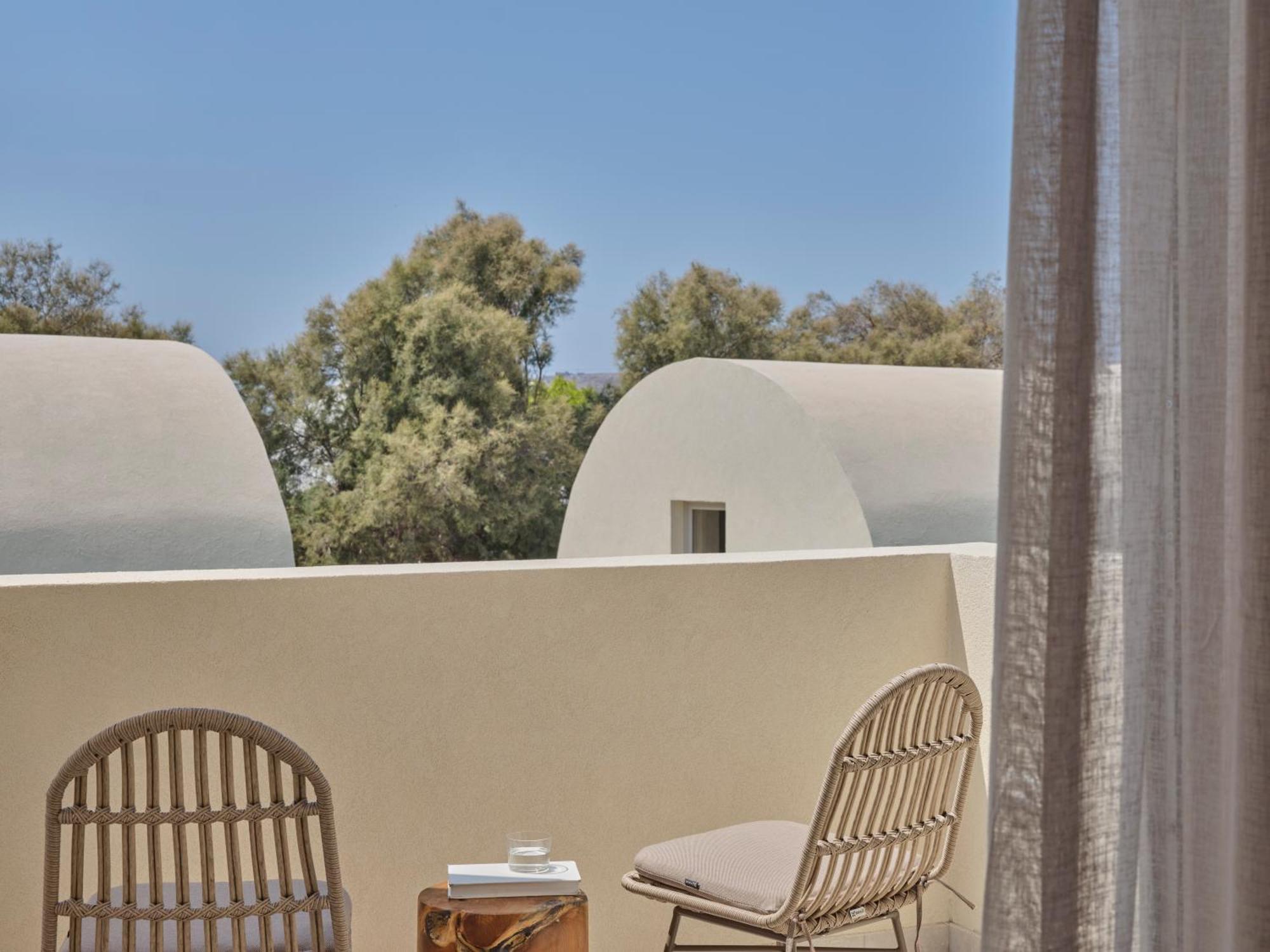 Heyday Luxury Suites Perissa  Eksteriør billede