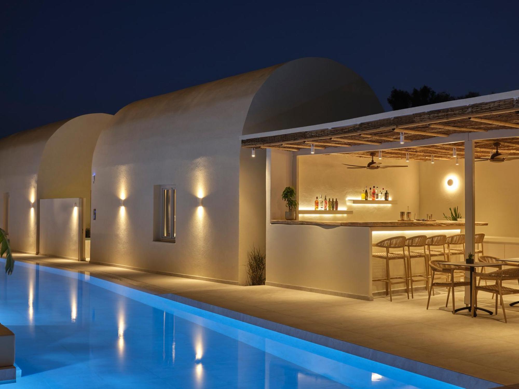 Heyday Luxury Suites Perissa  Eksteriør billede