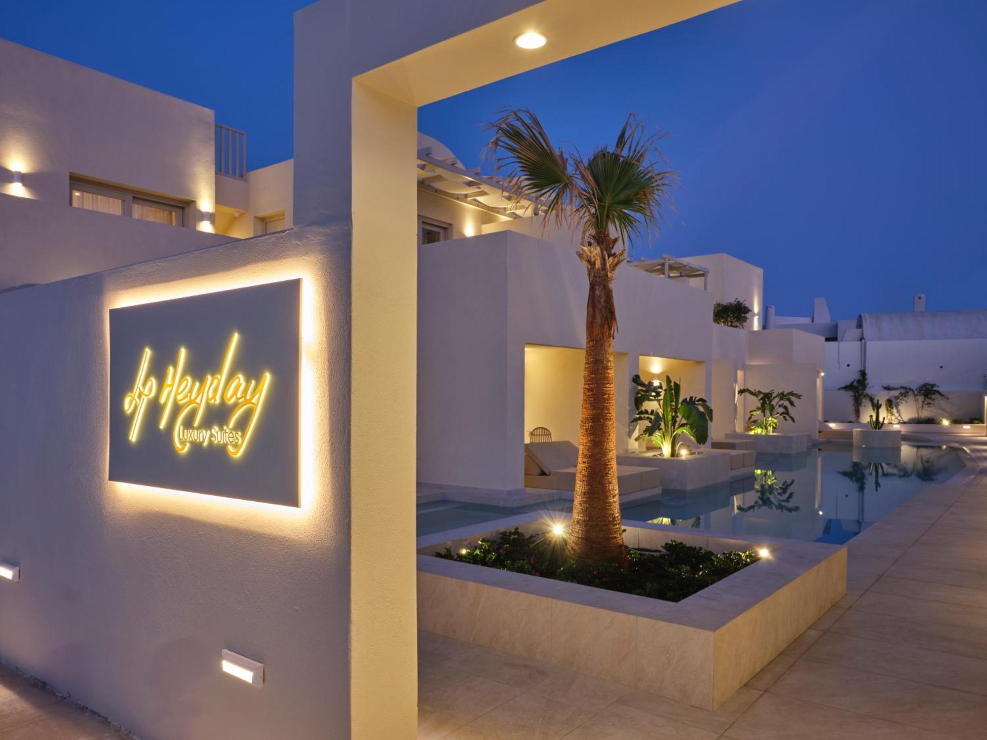 Heyday Luxury Suites Perissa  Eksteriør billede