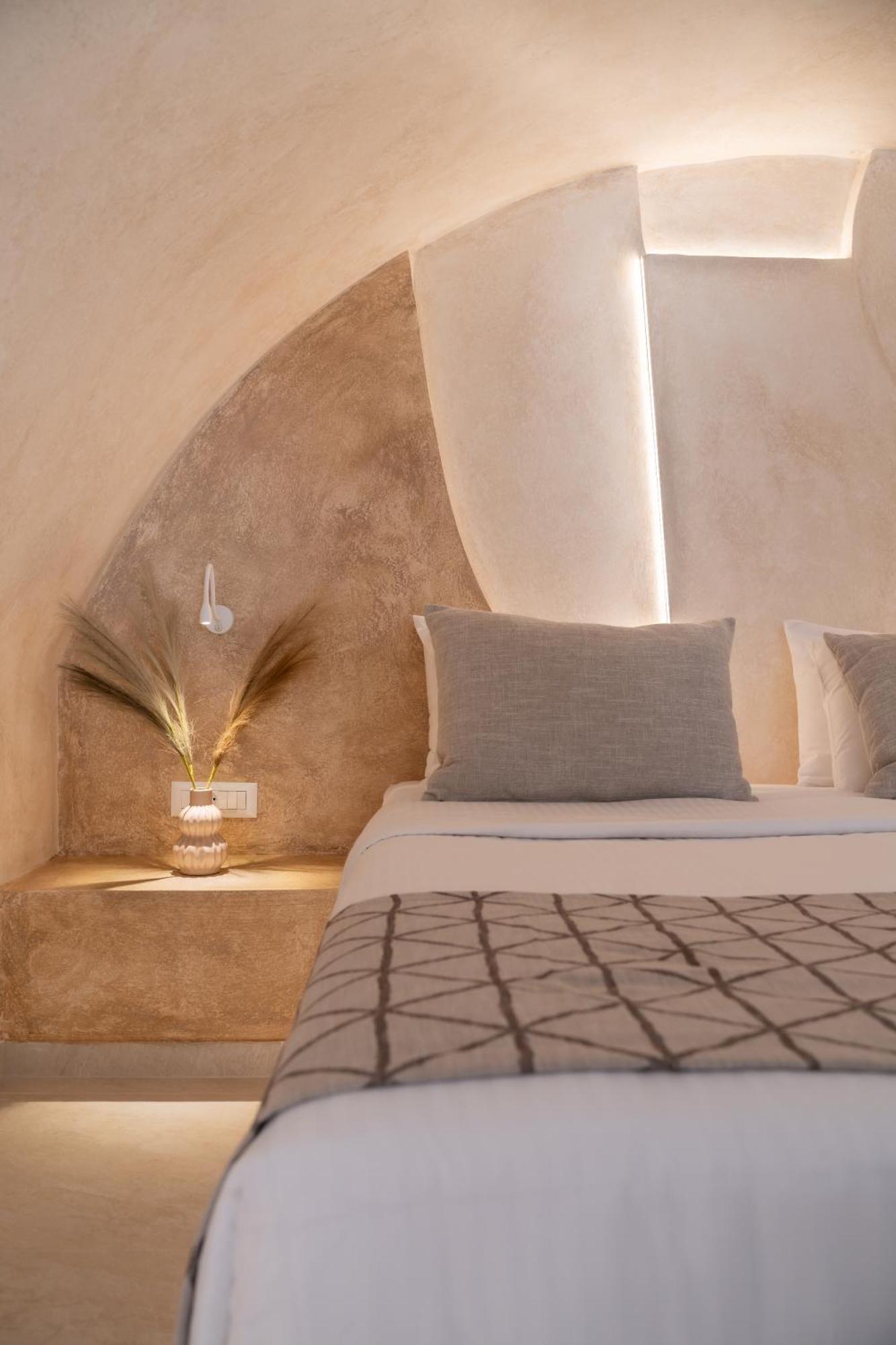Heyday Luxury Suites Perissa  Eksteriør billede