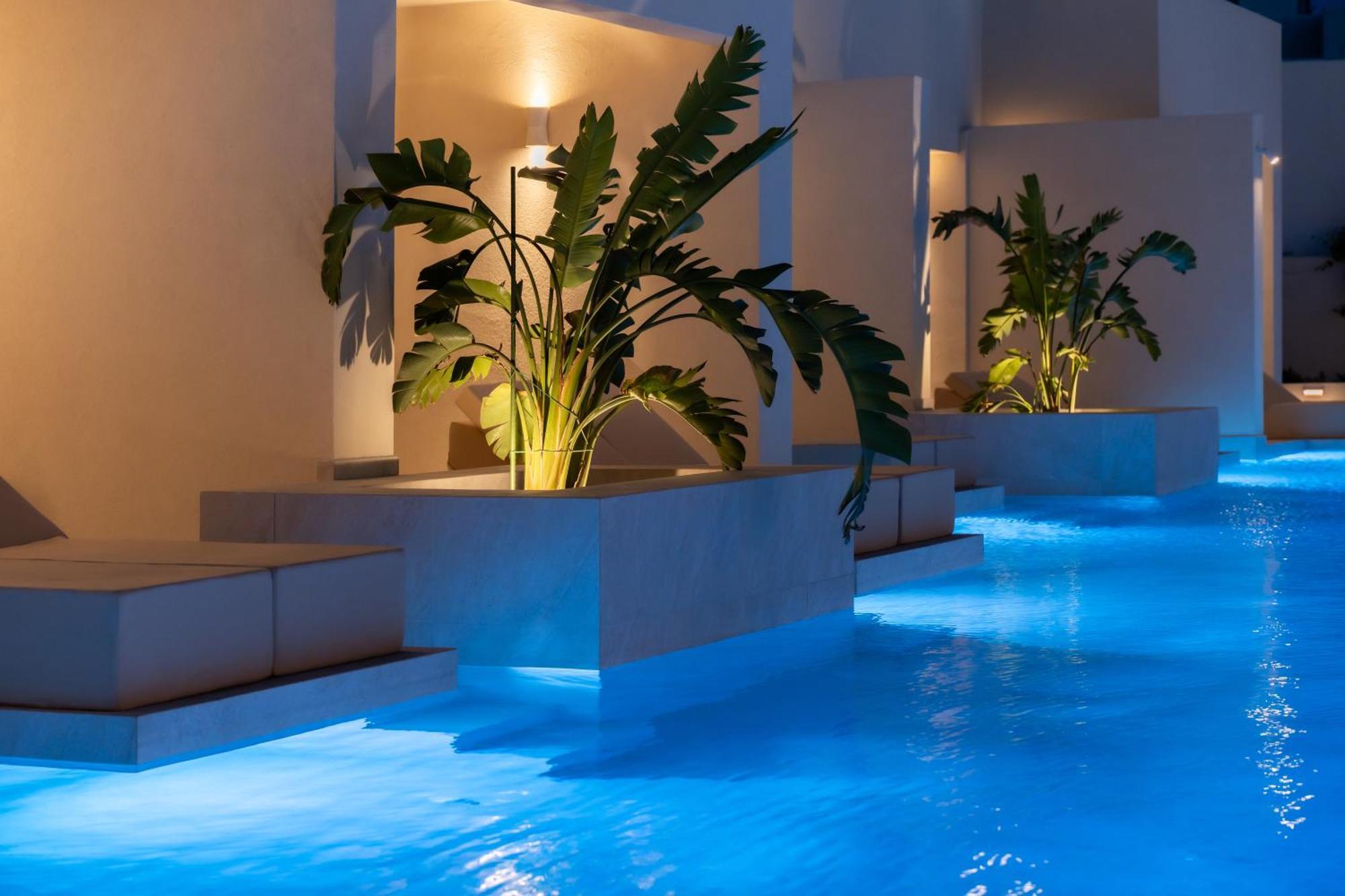 Heyday Luxury Suites Perissa  Eksteriør billede