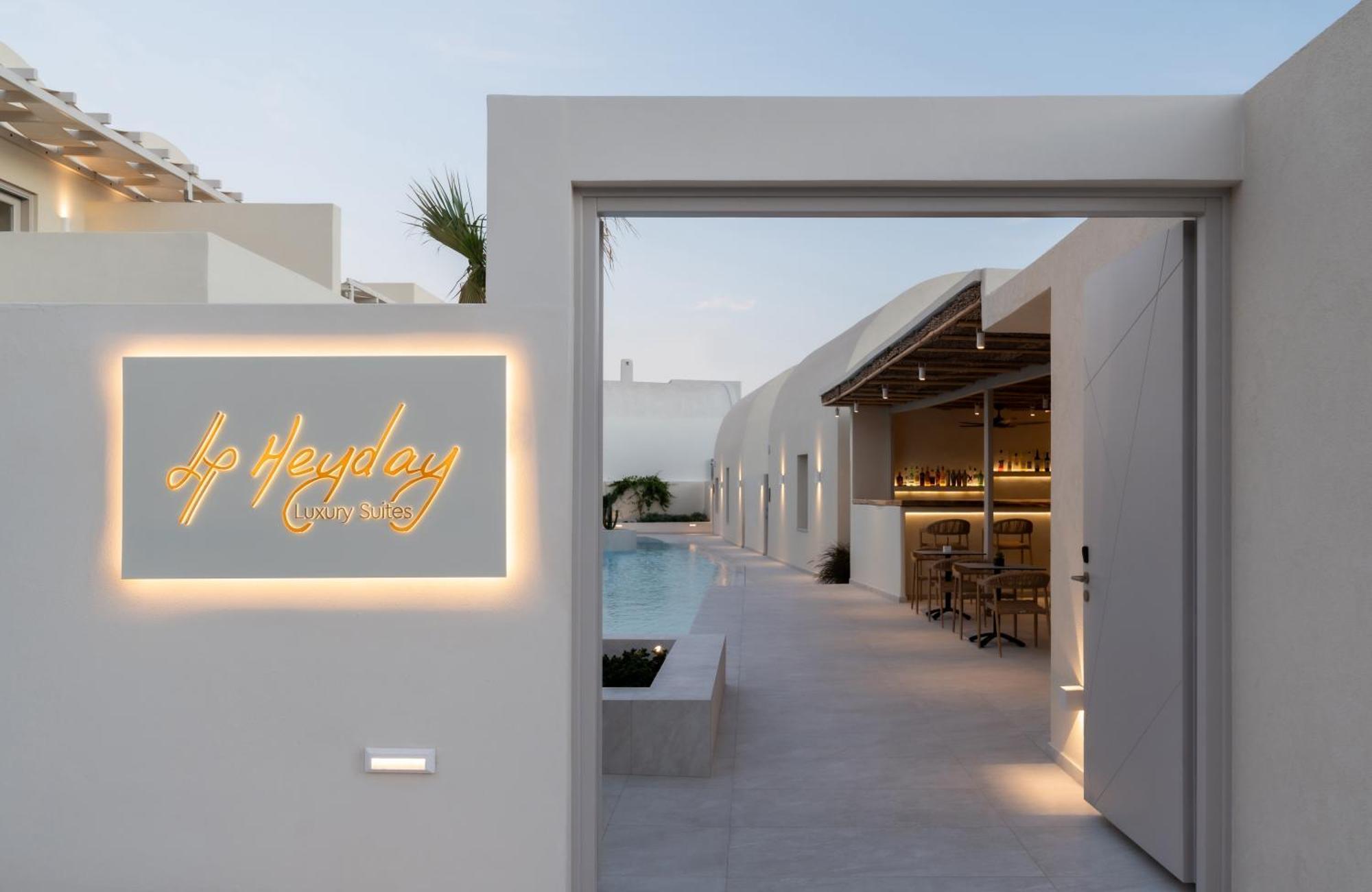 Heyday Luxury Suites Perissa  Eksteriør billede
